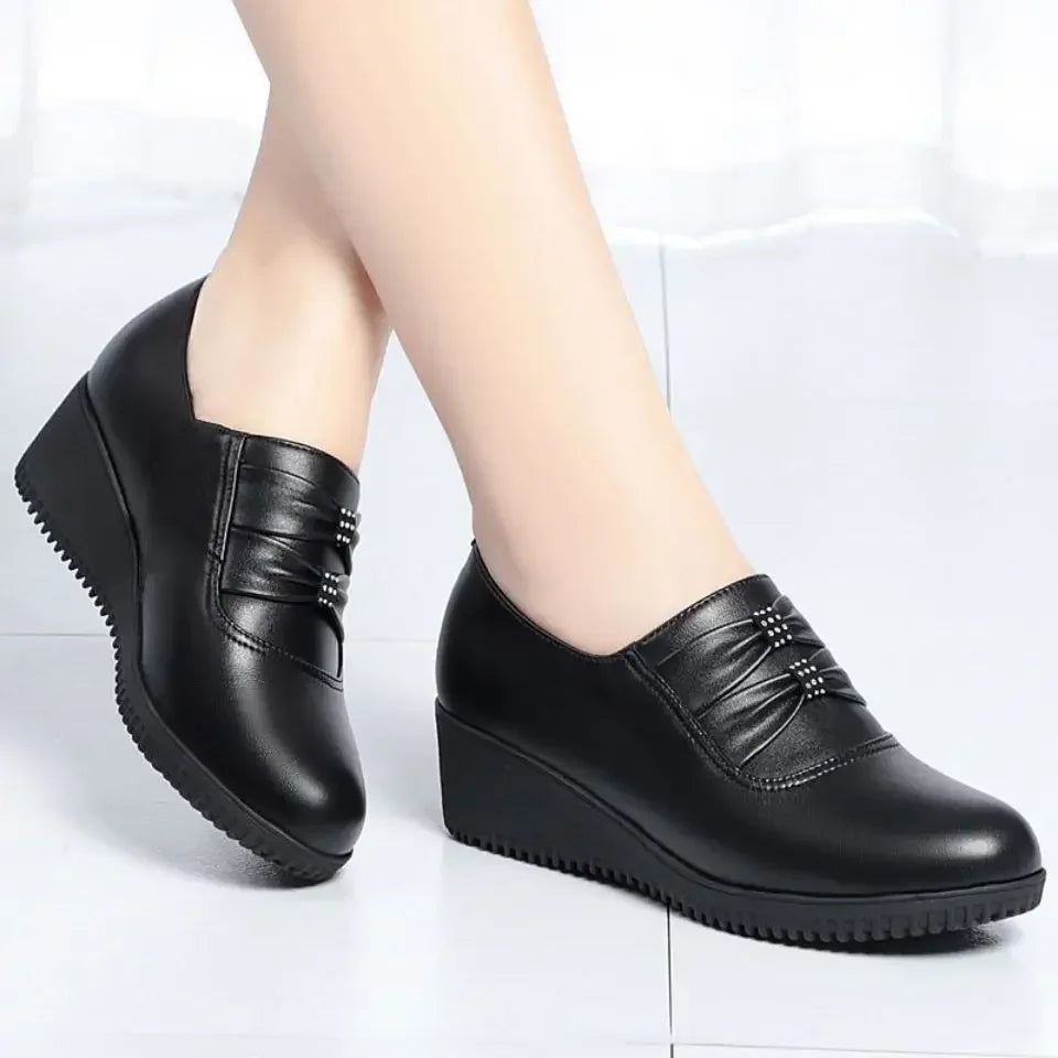 Autumn Mom PU Leather Flat Platform Winter Comfort Black Women‘s Shoes Loafers Wedges Heel Female Ballet Shoes Casual Round Head