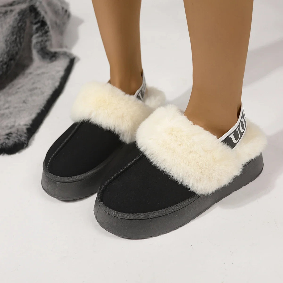 2024 New Leather Women Fashion Winter Indoor Solid Color Suede Slippers Ladies Home Platform Warm Slip-on Women’s Shoes