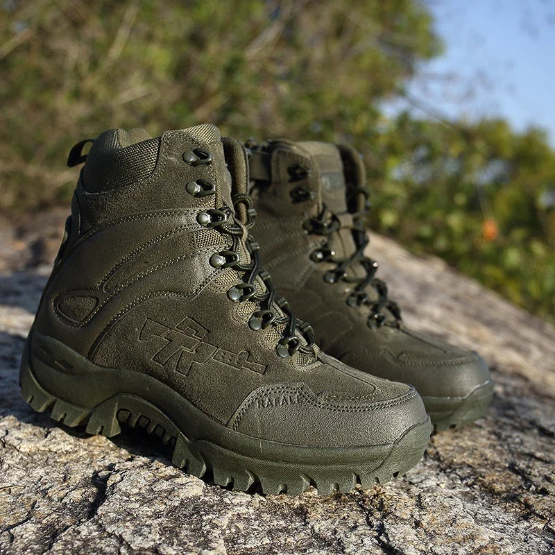 Winter Boots for Men Tactical Boots Waterproof Cow Suede Work Men‘s Ankle Boots Hiking Safety Shoes Athletic Shoes 2024