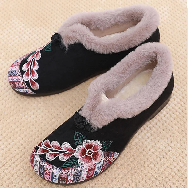 Women’s warm Plucked thickened shoes fashion embroidery patchwork shoes for lady lightweight soft comfortable non slip shoes