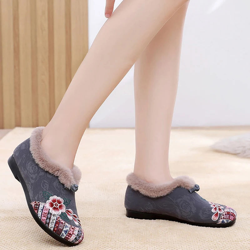 Women’s warm Plucked thickened shoes fashion embroidery patchwork shoes for lady lightweight soft comfortable non slip shoes