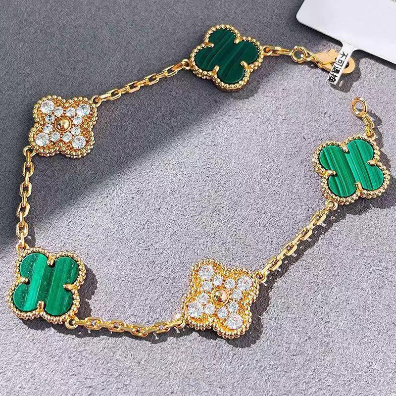 18k High Qulity Rose Gold Fanjia Gold Clover Bracelet With Four Leaf Grass And Five Flower Design, Thick Plating, Natural Fritillaria And Red Chalcedony For Women From Harmonyie China